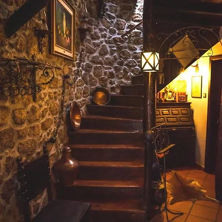 לינה וארוחת בוקר Casa Do Castello מונסנטו