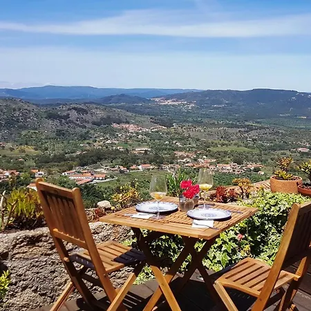 Casa Do Castello לינה וארוחת בוקר 3*